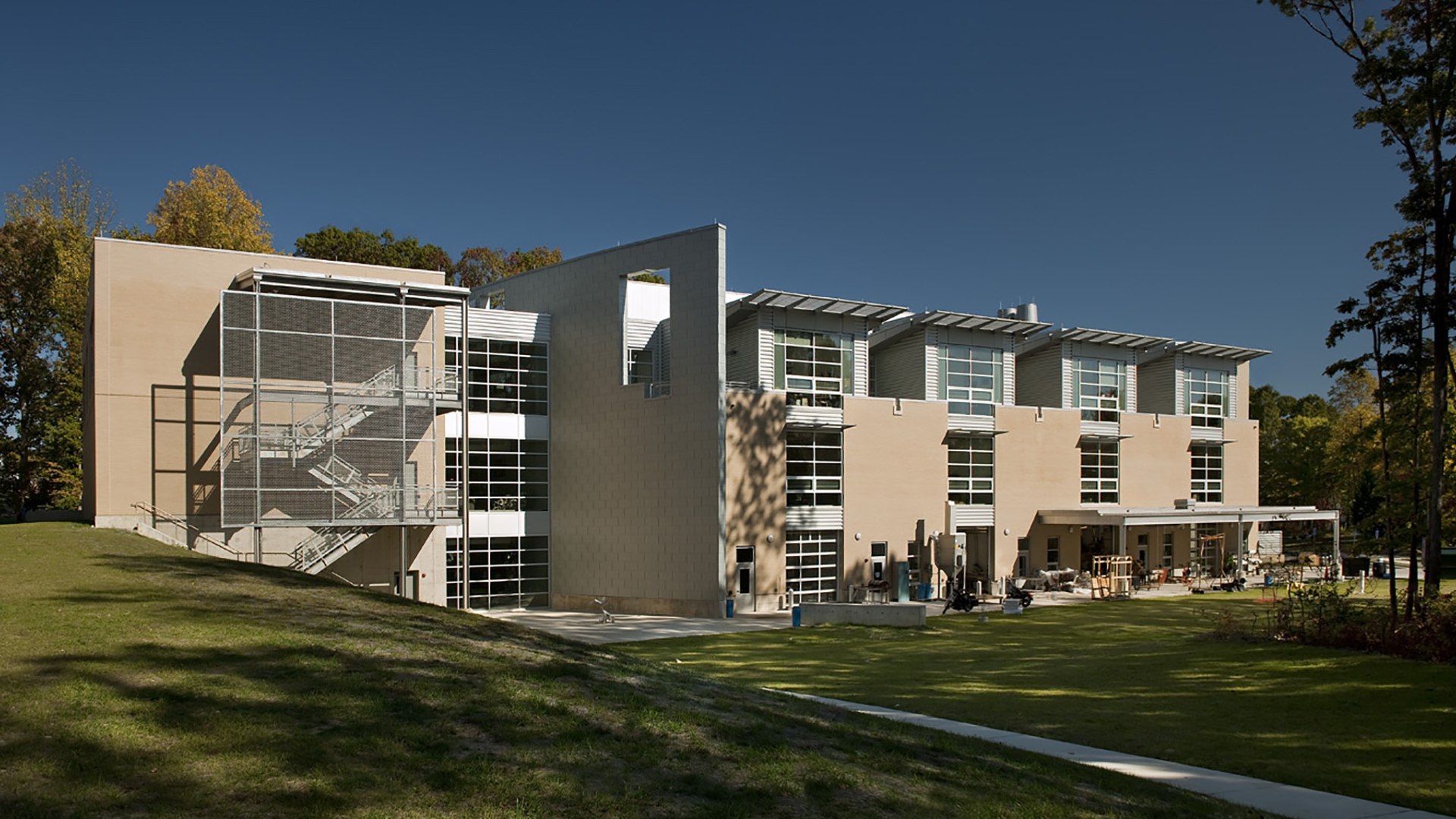 George Mason University - Art and Design Building
